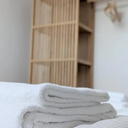 Neueroeffnung Ostern 2026 - Liegeplatz 5 Apartment