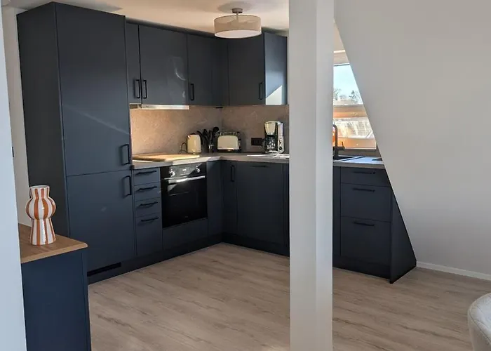 Neueroeffnung Ostern 2026 - Liegeplatz 5 *